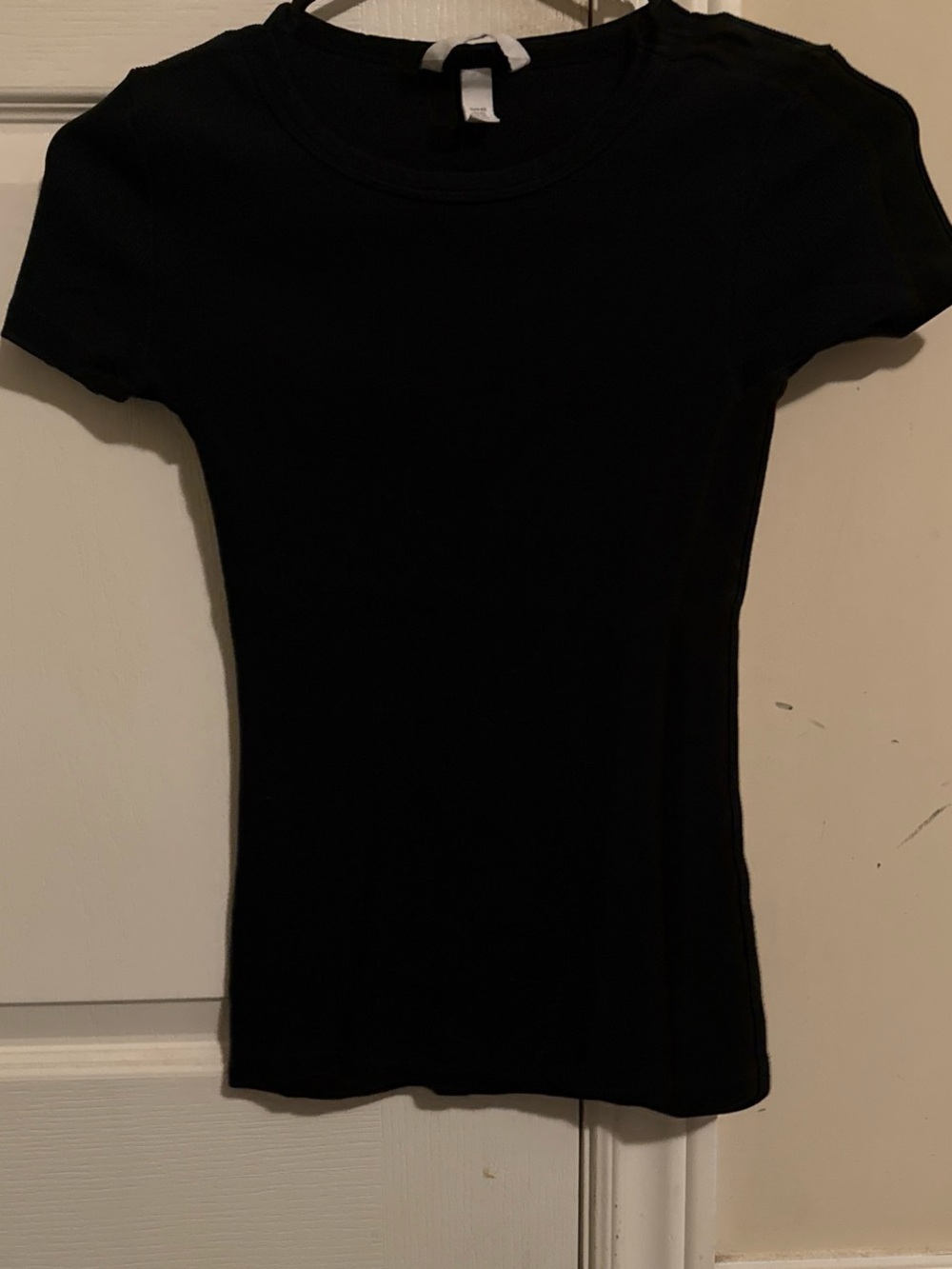 H&M Black Short Sleeve Crew Neck Tee